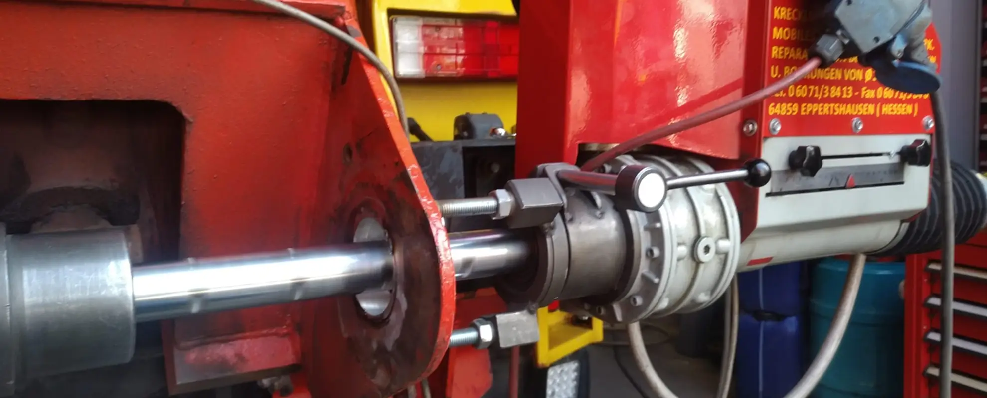 Mobiles Bohrwerk der Firma Kreckler